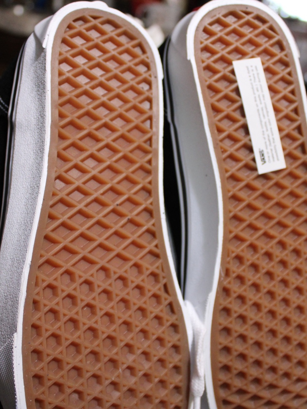 Vans Knu Skool Skate Shoe - Black / True White - Picture 3 of 7